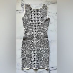 BCBGMaxAzria Jazmyne XS Bandage Jacquard Bodycon Midi Dress Blue White